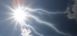 sun_lightning_2